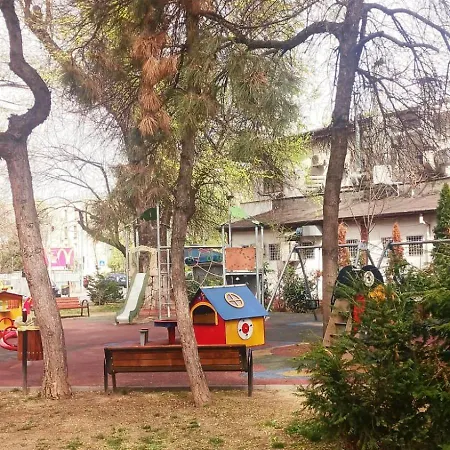 Апартаменты The House In The Park *