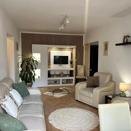 The House In The Park Appartement *